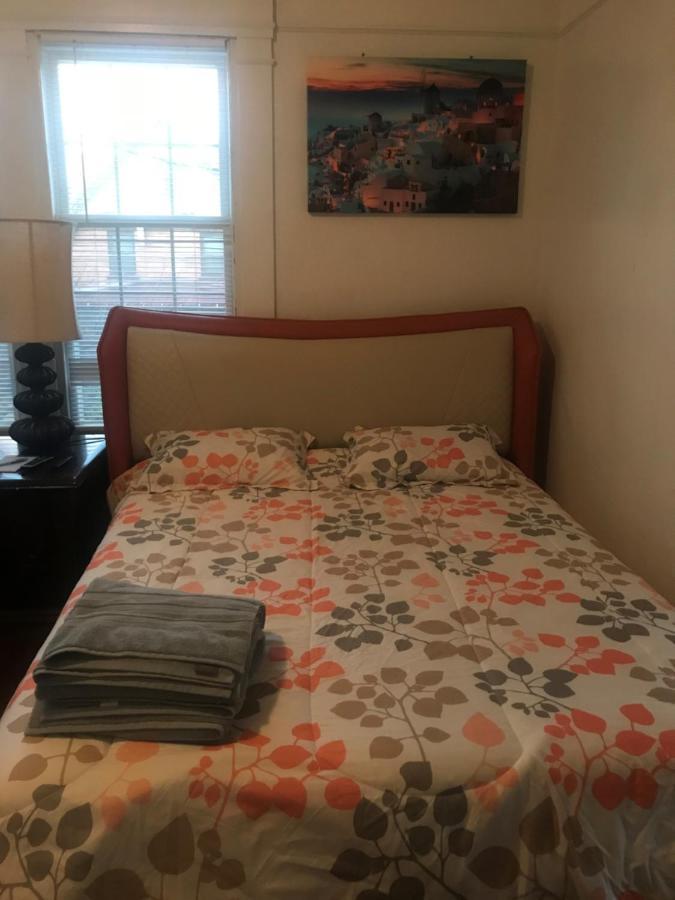 이리 5 Star Victorian Mansion-Downtown No Locals B&B 외부 사진